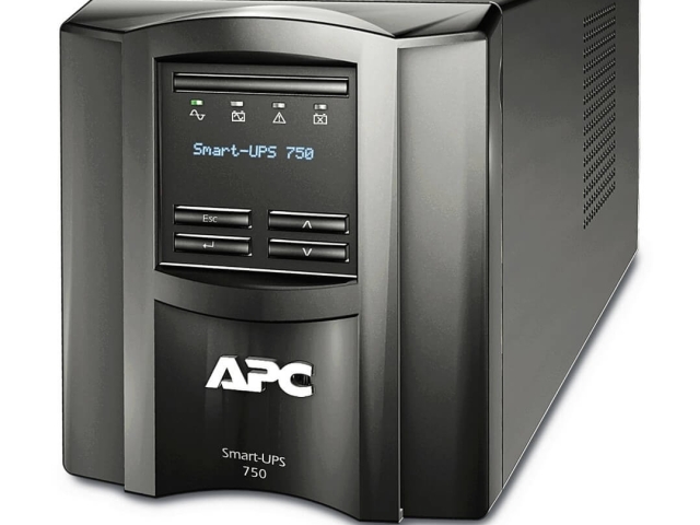 APC Smart-UPS 750VA LCD 230V with SmartConnect